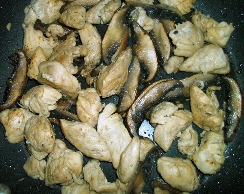sautéed chicken and mushrooms