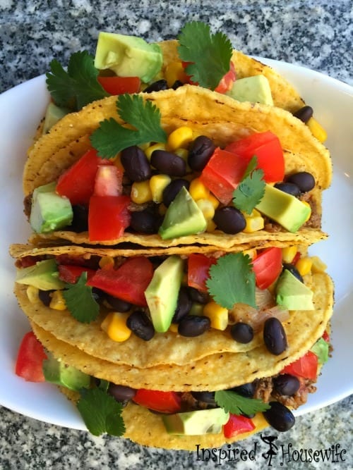 An Easy and Healthy Taco recipe that is a family favorite. It is 21 Day Fix approved and is great for any Taco Tuesday meal plan.